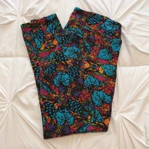 Lularoe Leggings Tall and Curvy TC